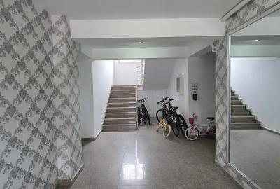 Apartament cu 3 camere semidecomandat, mobilat în Central - 16