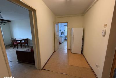 Apartament cu 3 camere decomandat în Sud - 2