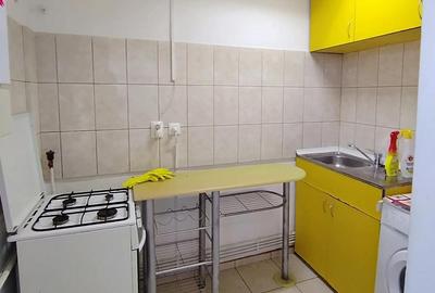 Garsoniera 34 mp, zona Podul de Piatra - 4