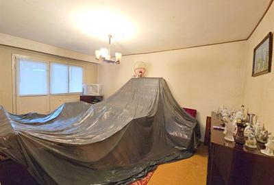 Apartament cu 3 camere decomandat în 9 Mai - 3