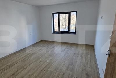 Casa de vanzare, 4 camere, 204 mp, zona Dacia Service - 15