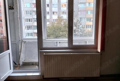 Garsonieră decomandată în Tudor