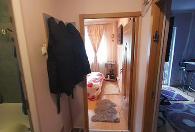 Apartament cu 2 camere semidecomandat în Apărătorii Patriei - 1