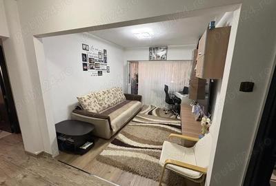 Apartament cu 3 camere decomandat în Eroii Revoluției - 2