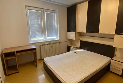 2 camere renovat | 51mp | 7 m de metrou | Lujerului | Str. Azurului | et 2 2 camere renovat | 51mp | 7 m de metrou | Lujerului | Str. Azurului | et 2 - 9
