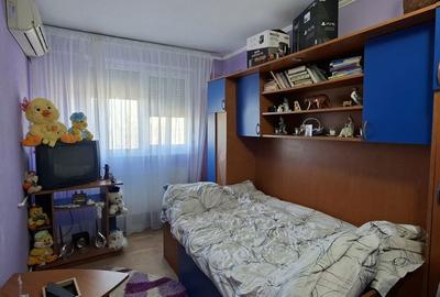 Apartament cu 4 camere decomandat, mobilat în Micro 39 - 2