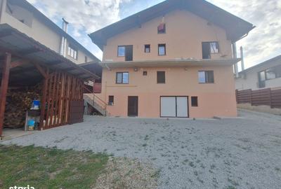 Casă cu 5 camere cu Teren 1000 Mp în Apahida