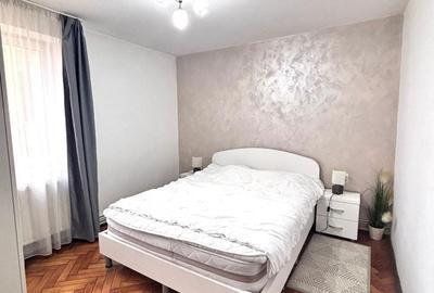 Apartament cu 3 camere în Central - 1