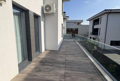 Vila  cu finisaje si mobila de lux, aproape de Cambridge School - 15