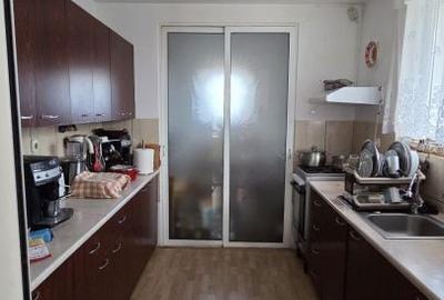Casă cu 5 camere cu Teren 400 Mp în Central - 11
