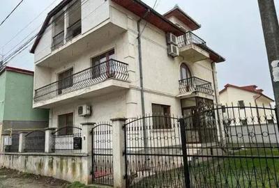 Casa S+P+1+M - 7 camere - Lazu Central - Mutare Rapida - zona Centrala - 19