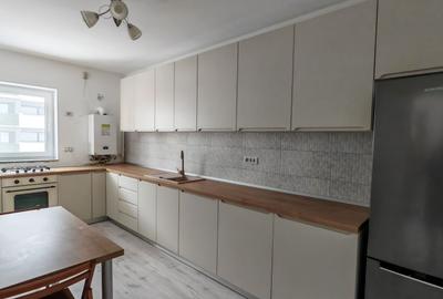 Garsonieră decomandată, mobilată în 13 Decembrie - 8