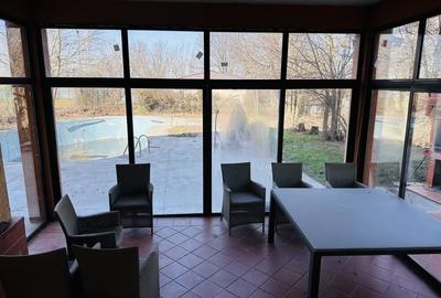 Casă individuală cu 7 camere cu Canalizare în Roșu - 18