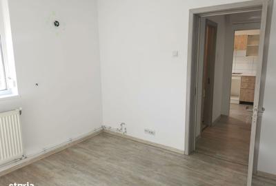 Apartament cu 2 camere semidecomandat în Central - 4