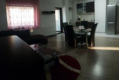 Apartament cu 3 camere decomandat, mobilat în Ștefan cel Mare - 15