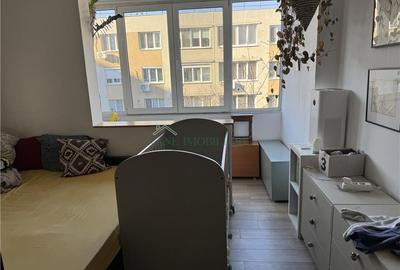 Apartament cu 3 camere decomandat în Drumul Taberei - 6