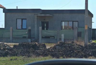 Casă cu 2 camere cu Teren 300 Mp în Zimandu Nou - 7