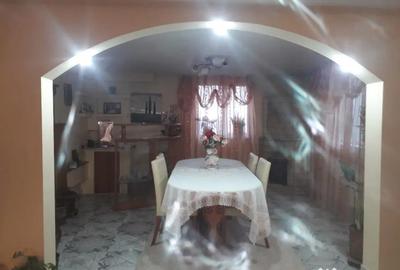 Casă cu 5 camere cu Teren 1000 Mp în Sfântu Ilie - 13