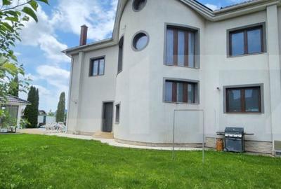 Casă cu 5 camere cu Teren 1300 Mp în Sântana de Mureș - 12