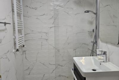 Apartament cu 3 camere decomandat, mobilat în Alfa - 1