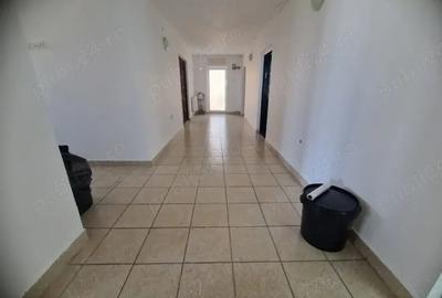 Casă cu 5 camere în Păulești - 2