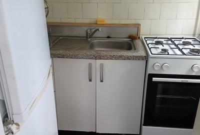 Garsonieră decomandată în Central - 6