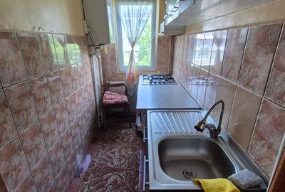 Inchiriez apartament 2 camere - 6