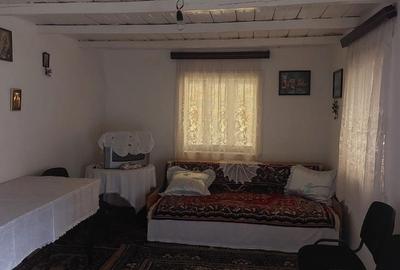 Casă cu 4 camere în Băceni - 2