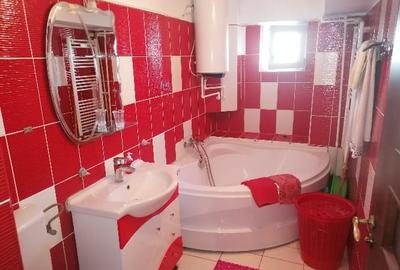 Casa de Cultura-2 camere decomandate, mobilate si utilate....... - 7