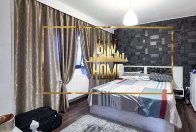 Cladire cu spatiu comercial, 2 apartamente si casa la sol, VANZARE - 2