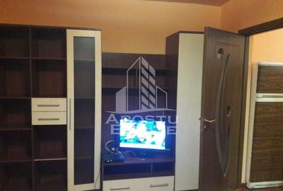 Garsonieră semidecomandată în Lipovei