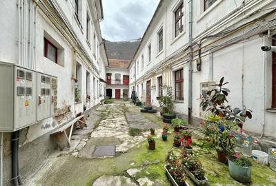 Apartament cu 3 camere in Centrul Istoric al Brasovului - 13