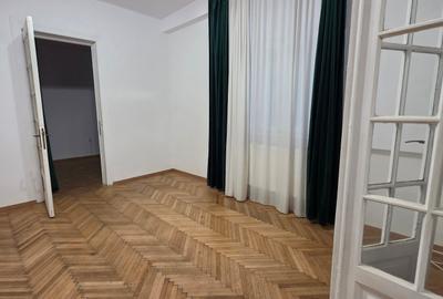 Apartament cu 4 camere de inchiriat in zona Unirii - Coposu - 28