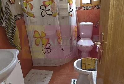 Casă cu 3 camere cu Teren 340 Mp în Poiana - 4