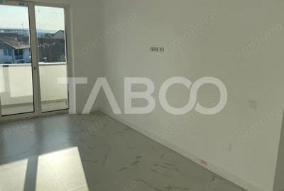 Apartament cu 3 camere decomandat în Central - 3