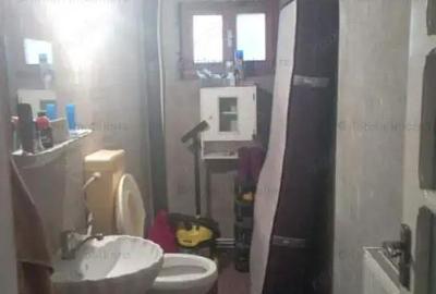 Casă cu 5 camere cu Teren 498 Mp în Radu Negru - 8