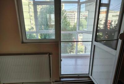 Berceni piata Sudului, Il Contro  ideal credit bancar - 3