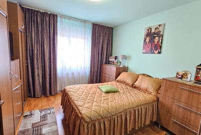 Apartament 3 camere decomandat zona Judetean,mobilat,122500 Euro - 9