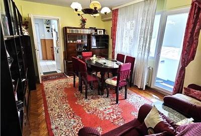 Apartament cu 3 camere semidecomandat, mobilat în Circumvalațiunii