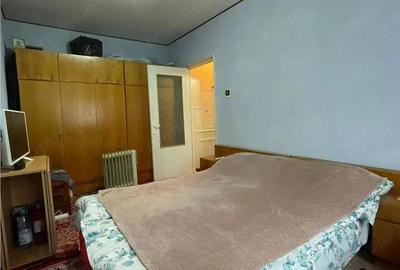 Apartament cu 2 camere decomandat în 23 August - 2