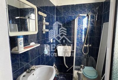 Casă individuală cu 8 camere cu Canalizare în Boș - 15