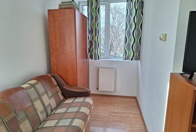 Garsonieră decomandată în Gorjului - 3