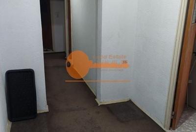 Apartament cu 3 camere in zona Rahova - 4