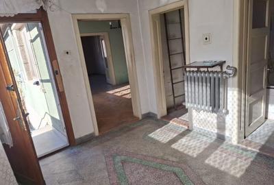 Casa 4 camere libera la vanzare SACELE - TURCHES - 4