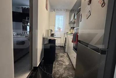 Apartament cu 2 camere semidecomandat, mobilat în Central