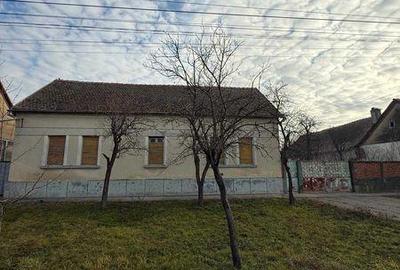 Casă cu 4 camere cu Teren 475 Mp în Liebling - 5