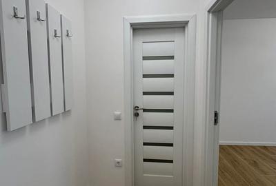 Apartament cu 3 camere semidecomandat în Central - 2