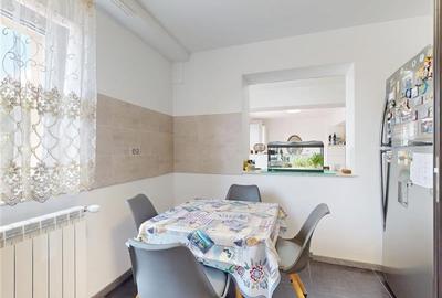 Vila luminoasa, gradina proprie, priveliste panoramica spre munti, Harman, Braso - 18