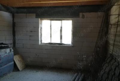 Casa de vanzare in comuna Ganeasa - 9