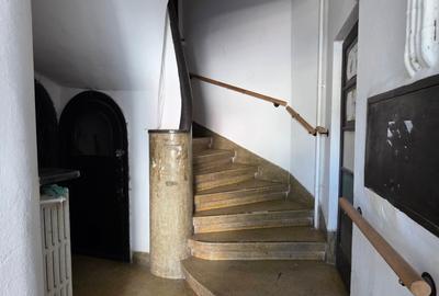 Caderea Bastiliei, apt. 2 camere, etaj 1, balcon,50mp, pe lista de U 3 Caderea Bastiliei, apt. 2 camere, etaj 1, balcon,50mp, pe lista de U 3 - 9